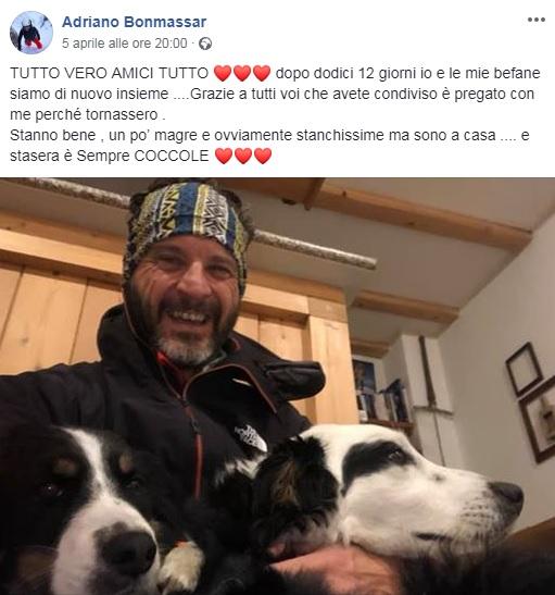 Il post pubblicato su Facebook per avvisare che le due cagnoline fossero state ritrovate