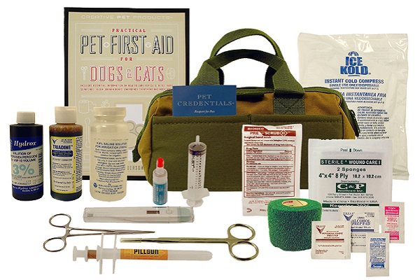 materiale per kit pronto soccorso