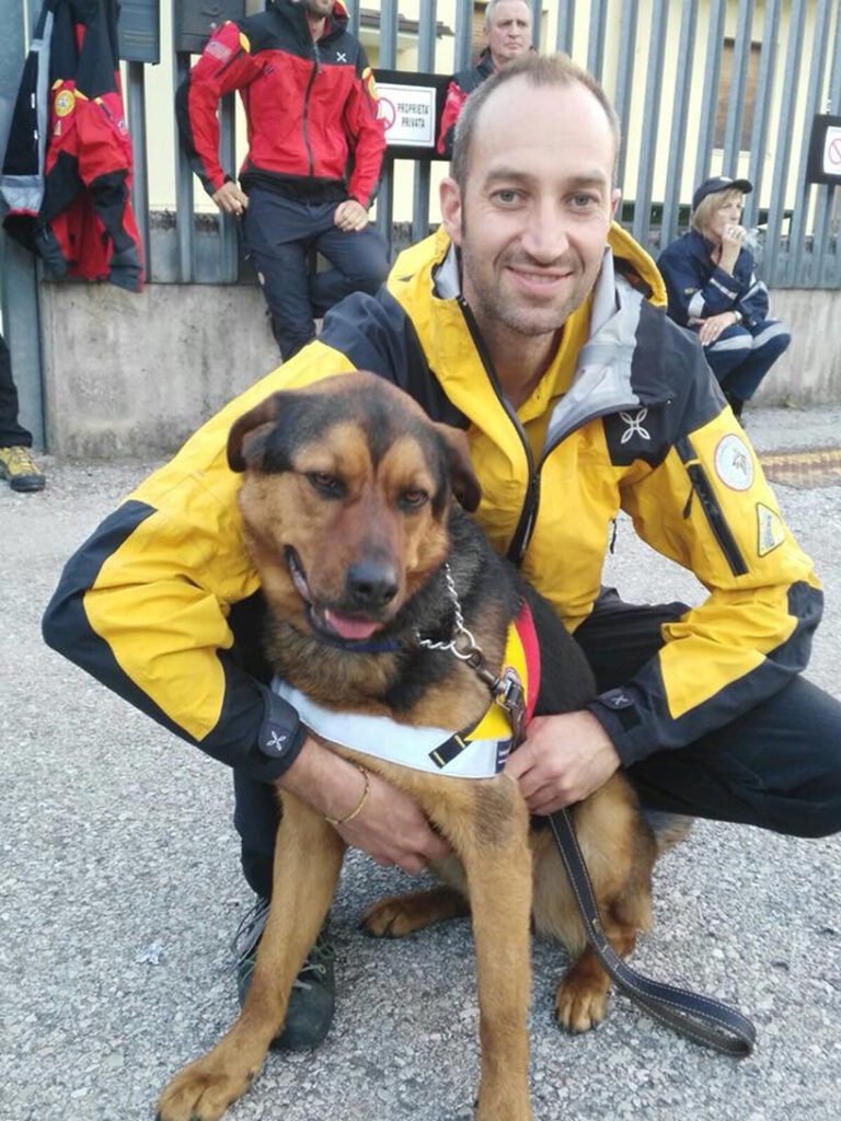 Cane della scuola di ricerca di TRento