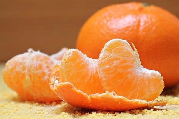 spicchi di mandarino