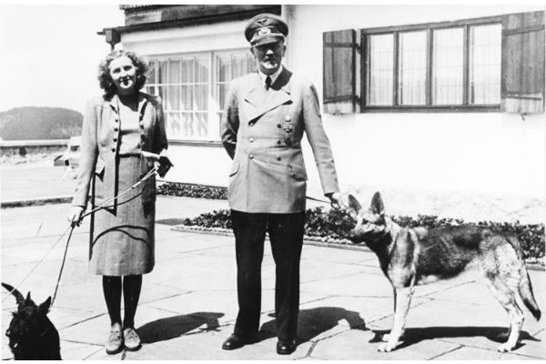 hitler eva e blondi