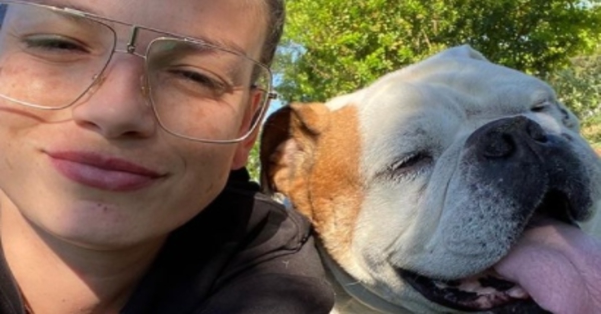 Gaetano Bulldog inglese Emma Marrone video