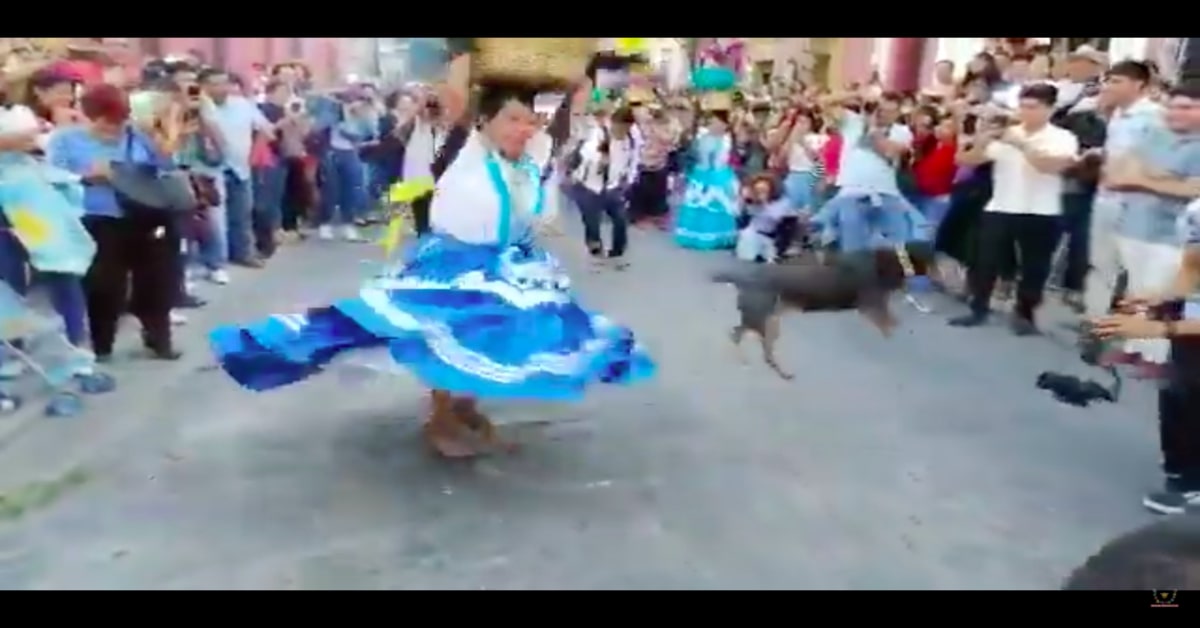 Mazapan balla con una ballerina