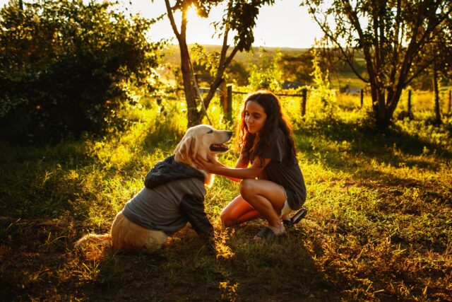 4 buoni motivi per cui i bambini dovrebbero crescere con un cane