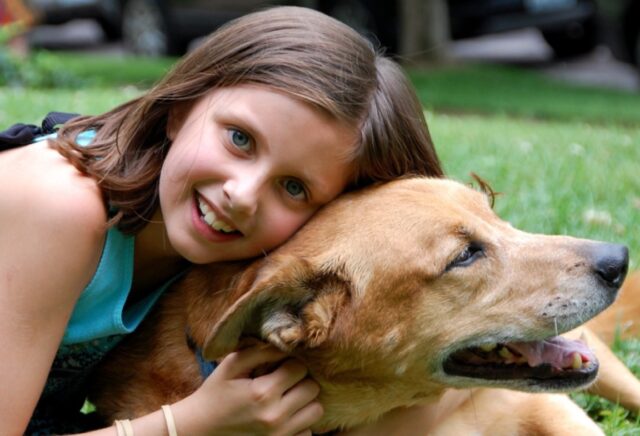 La Dog Therapy approda nelle scuole, l’iniziativa a sostegno degli studenti