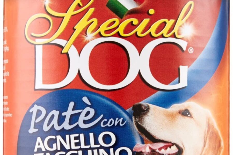 scatola di cibo umido per cane