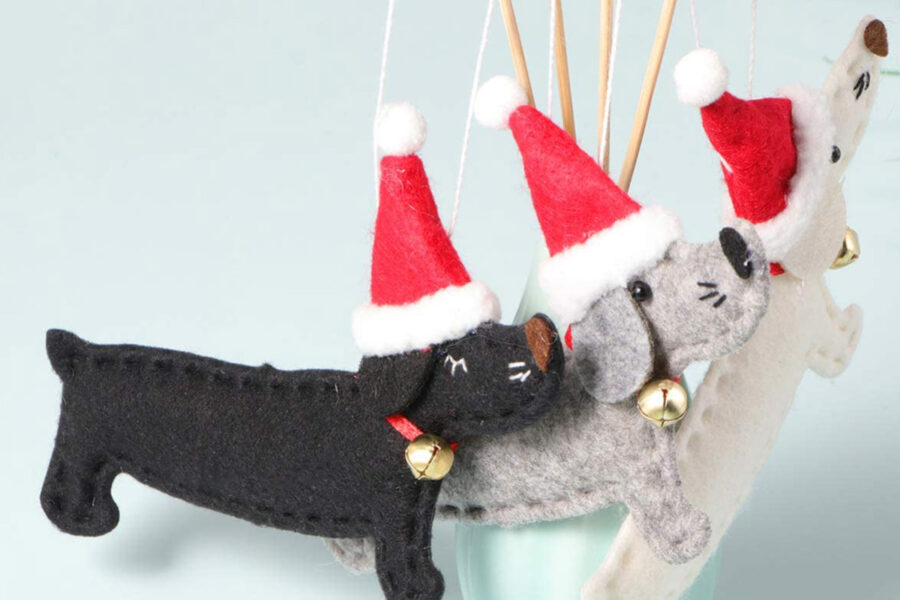 decorazioni natalizie di stoffa a forma di cane