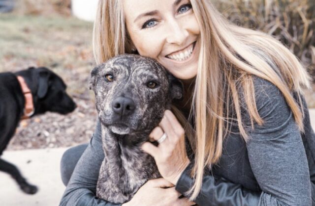 Cane adotta la vicina di casa malata di tumore, anche se viveva con un’altra famiglia