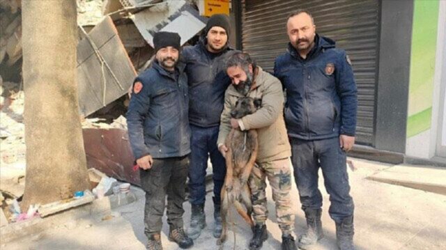 L’uomo salvato da un cane in Turchia fa di tutto per incontrarlo di nuovo: è amore vero