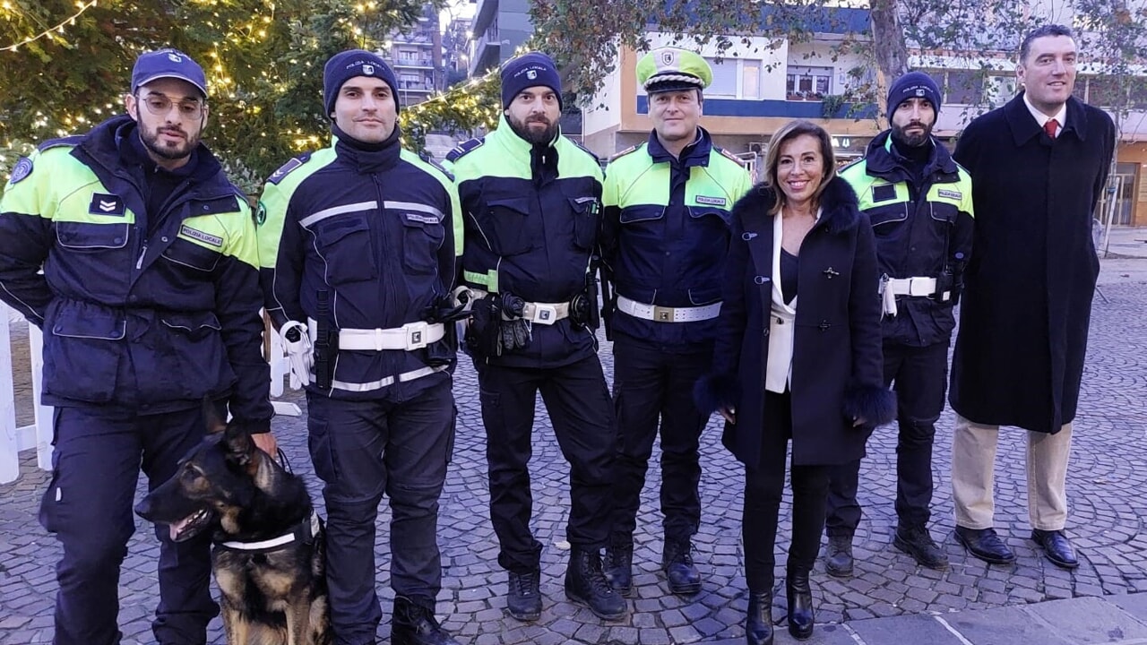 polizia e cane poliziotto