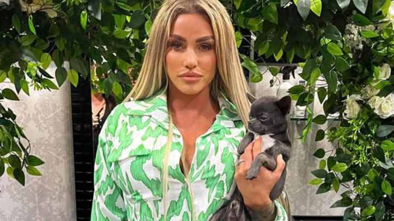 Katie Price con il cane